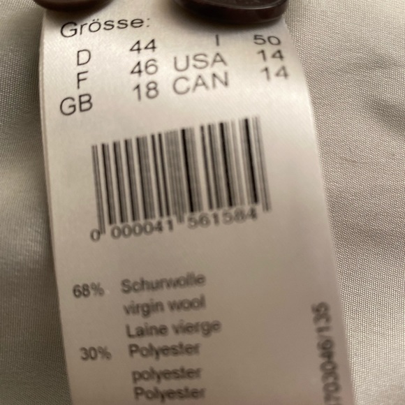 St. Emile Blazer - Picture 4 of 5